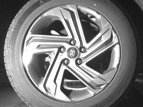 Used 2023 Hyundai Santa Fe SEL image 15