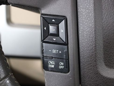 Used 2014 Ford F150 Lariat w/ Equipment Group 502A Luxury image 21