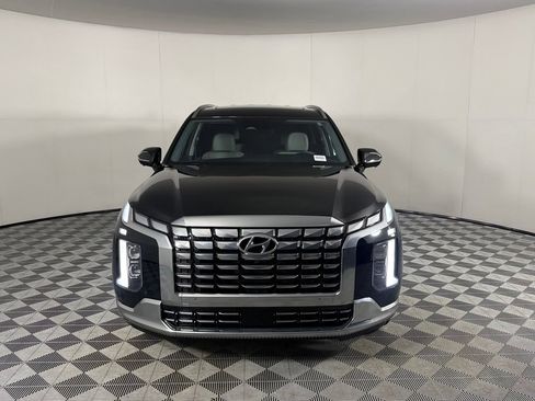 Used 2023 Hyundai Palisade Calligraphy w/ Cargo Package FWD image 3
