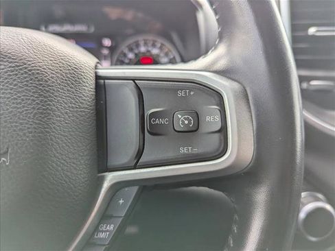 Used 2022 RAM 1500 Big Horn AWD/4WD image 13