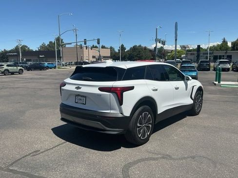 Used 2025 Chevrolet Blazer EV LT AWD/4WD image 3