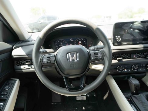 New 2025 Honda Accord LX image 21