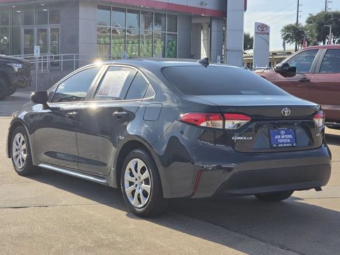 Used 2026 Toyota Corolla LE FWD image 7