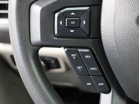 Used 2022 Ford F250 XL w/ STX Appearance Package image 23