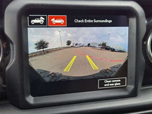 Used 2023 Jeep Wrangler Unlimited Rubicon 392 w/ Trailer Tow Package AWD/4WD image 20