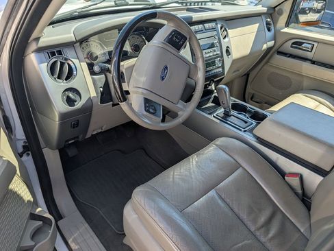 Used 2012 Ford Expedition Limited image 8