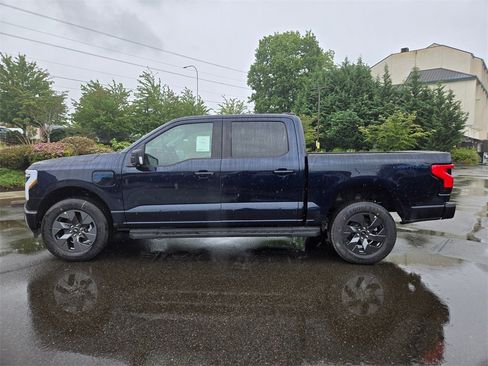 New 2025 Ford F150 Lightning Flash image 8