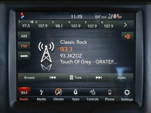 Used 2018 RAM 1500 Sport image 16