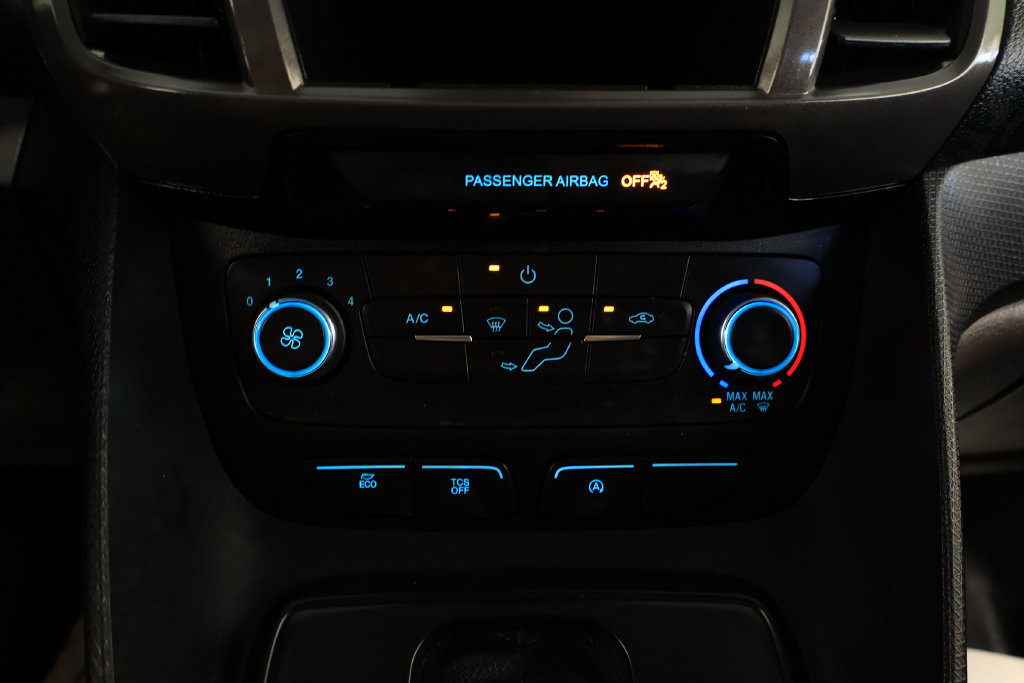 Used 2023 Ford Transit Connect XL FWD image 29