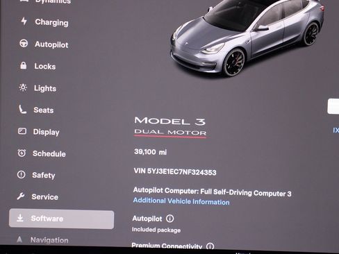 Used 2022 Tesla Model 3 Performance image 10