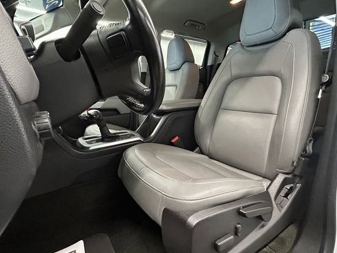 Used 2017 Chevrolet Colorado LT w/ Luxury Package, Chrome image 12
