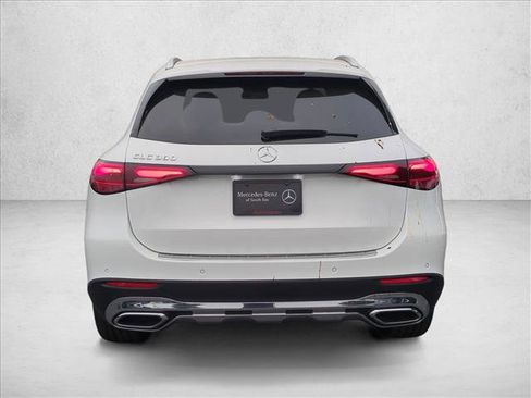 New 2026 Mercedes-Benz GLC 300 image 8