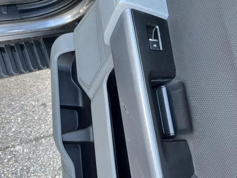 Used 2022 Ford F150 XLT w/ Trailer Tow Package image 25