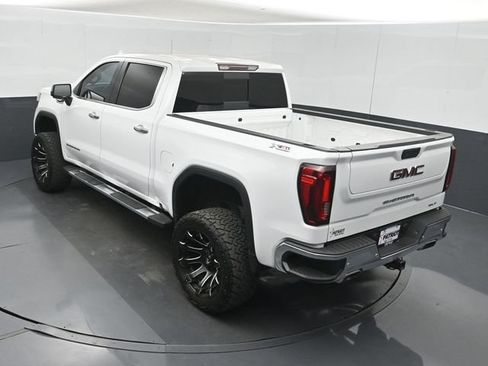 Used 2021 GMC Sierra 1500 SLT AWD/4WD image 45