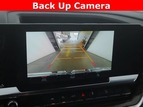Used 2025 GMC Sierra 1500 Elevation w/ Preferred Package AWD/4WD image 24