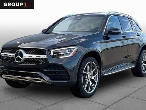 Used 2022 Mercedes-Benz GLC 300 4MATIC image 1