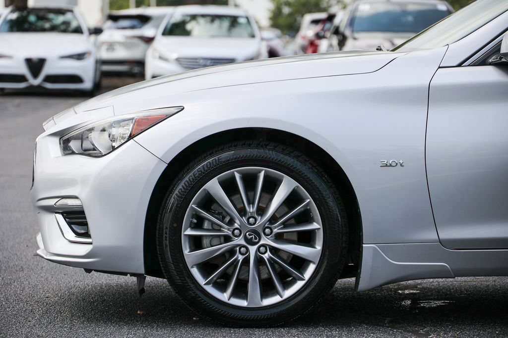 Used 2018 INFINITI Q50 Luxe w/ Essential Package (3.0T Luxe) AWD/4WD image 32
