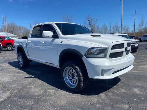 Used 2014 RAM 1500 Sport w/ Sport Premium Group image 10