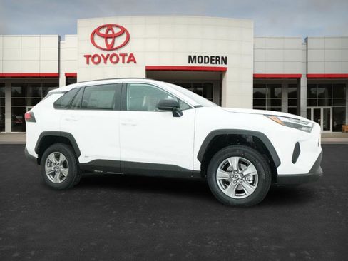 New 2025 Toyota RAV4 LE image 28