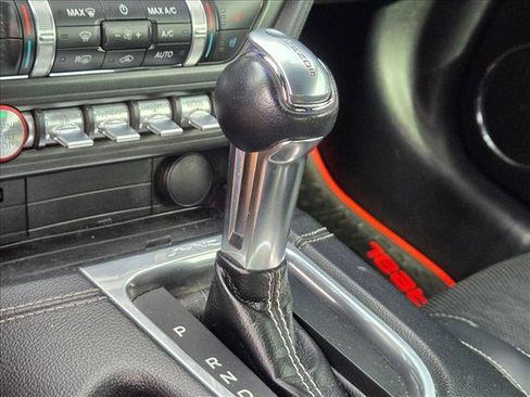 Used 2019 Ford Mustang Premium w/ Equipment Group 201A image 18