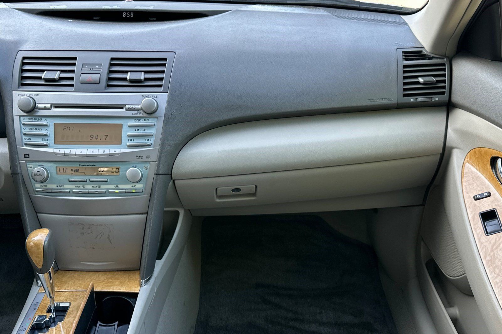 Used 2007 Toyota Camry XLE FWD image 28