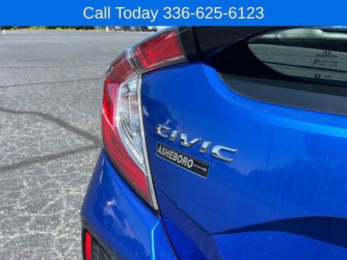 Used 2018 Honda Civic EX image 11