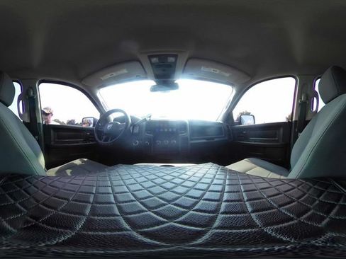 Used 2014 RAM 1500 Express AWD/4WD image 17