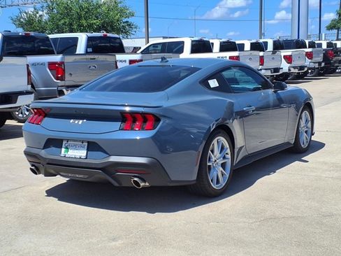 New 2025 Ford Mustang GT Premium image 4