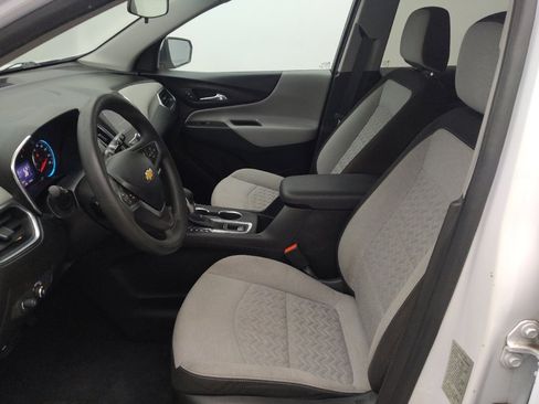 Used 2022 Chevrolet Equinox LT image 17