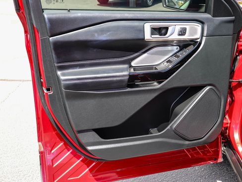 Certified 2023 Ford Explorer ST w/ Equipment Group 401A image 21