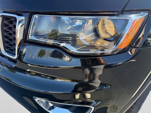 Certified 2022 Jeep Grand Cherokee Limited image 23