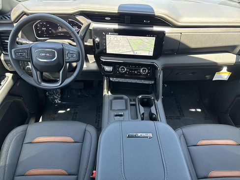 New 2026 GMC Sierra 2500 AT4 w/ AT4 Premium Plus Package AWD/4WD image 7
