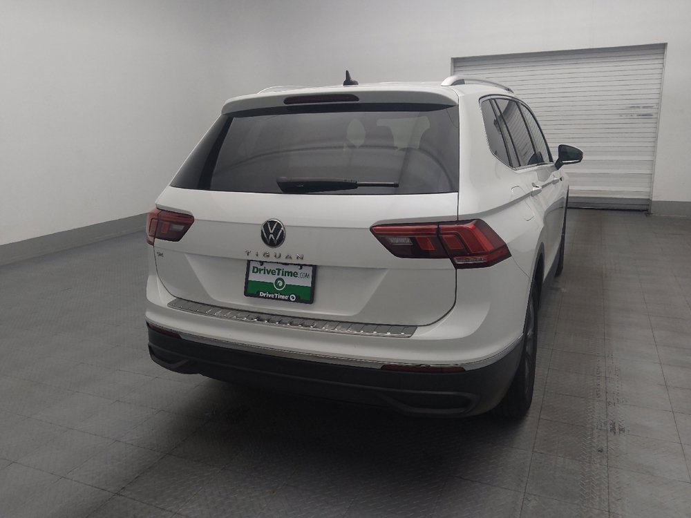 Used 2023 Volkswagen Tiguan SE FWD image 7