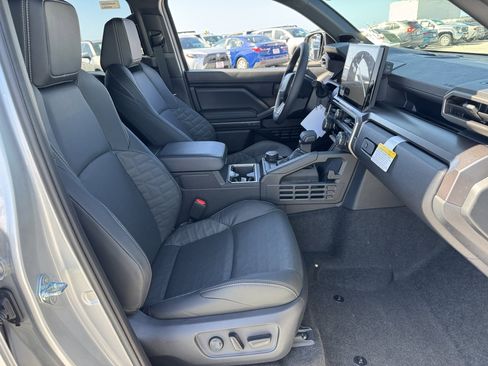 New 2025 Toyota 4Runner TRD Sport Premium image 8