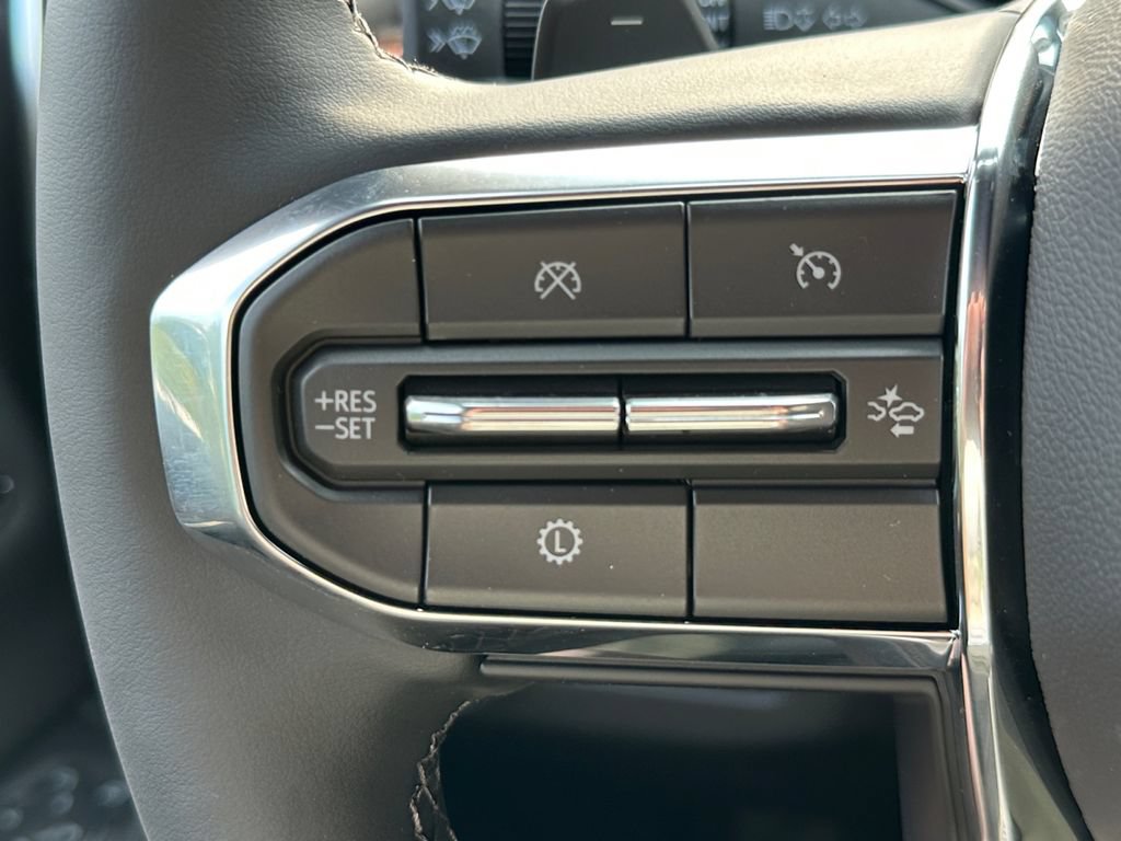 New 2026 GMC Yukon Denali AWD/4WD image 16
