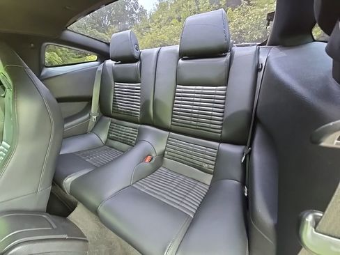 Used 2013 Ford Mustang Shelby GT500 RWD image 17