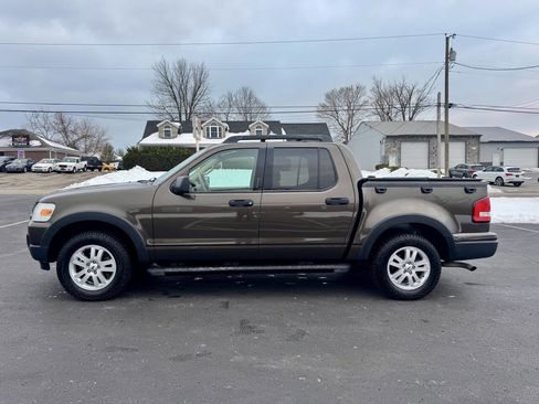 Used 2008 Ford Explorer Sport Trac XLT image 3