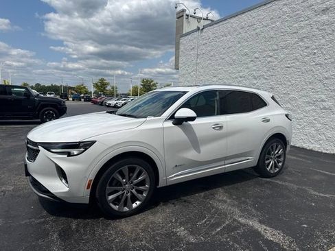 Used 2022 Buick Envision Avenir w/ Technology Package II AWD/4WD image 3