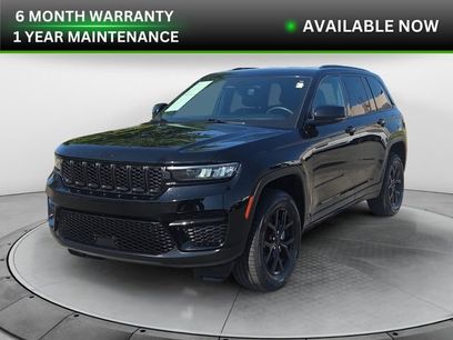 Used 2024 Jeep Grand Cherokee Altitude