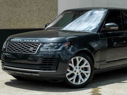 Used 2019 Land Rover Range Rover Supercharged AWD/4WD image 5