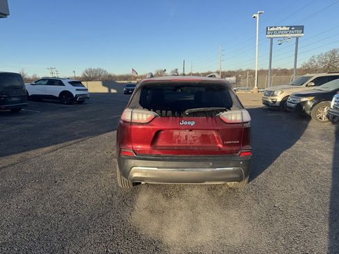 Used 2019 Jeep Cherokee Limited image 6