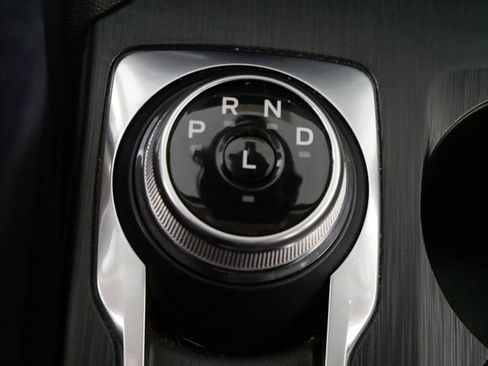 Certified 2024 Ford Escape Platinum image 22