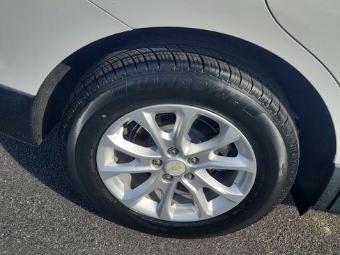 Used 2021 Chevrolet Equinox LS w/ LS Convenience Package FWD image 10