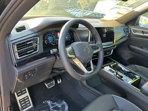 New 2026 Volkswagen Atlas Cross Sport SEL Premium R-Line AWD/4WD image 23