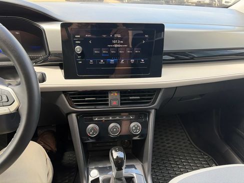 Certified 2026 Volkswagen Taos S AWD/4WD image 20