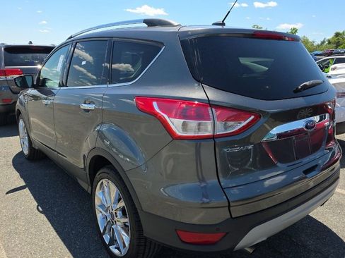 Used 2016 Ford Escape SE w/ SE Chrome Package AWD/4WD image 4