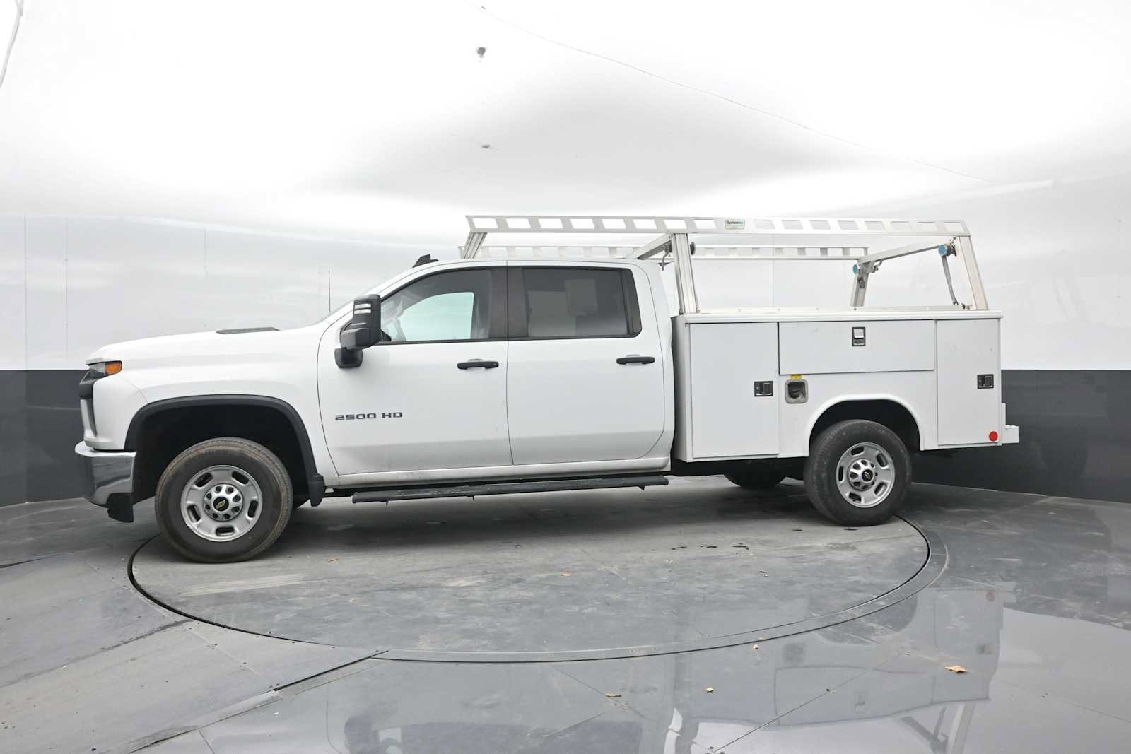 Used 2023 Chevrolet Silverado 2500 W/T w/ WT Convenience Package RWD image 4