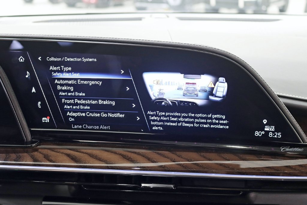 Used 2023 Cadillac Escalade Sport Platinum AWD/4WD image 27