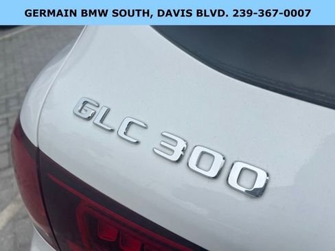 Used 2022 Mercedes-Benz GLC 300 image 7