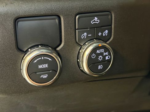 Used 2024 GMC Sierra 1500 Elevation RWD image 15